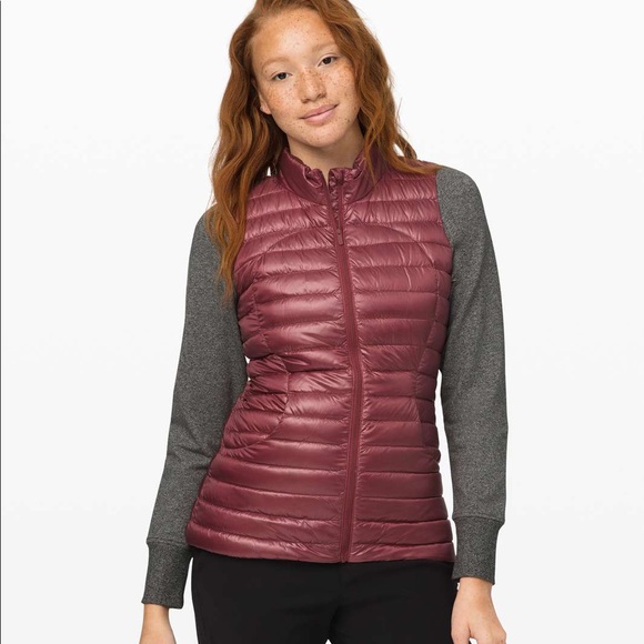 Lululemon Pack It Down Vest - Picture 1 of 7